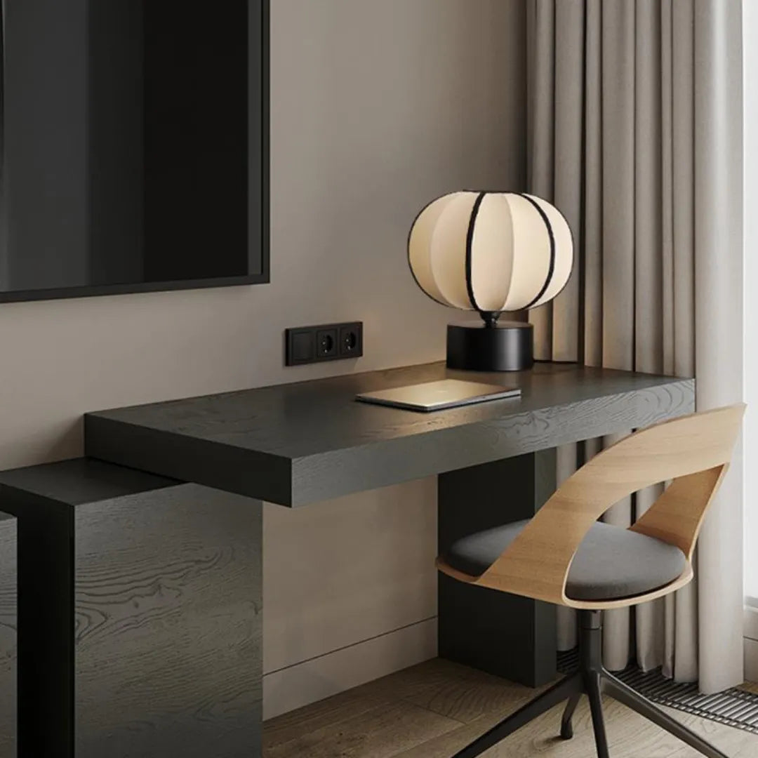 Luminária de Mesa Minimalista Seda Design Francês