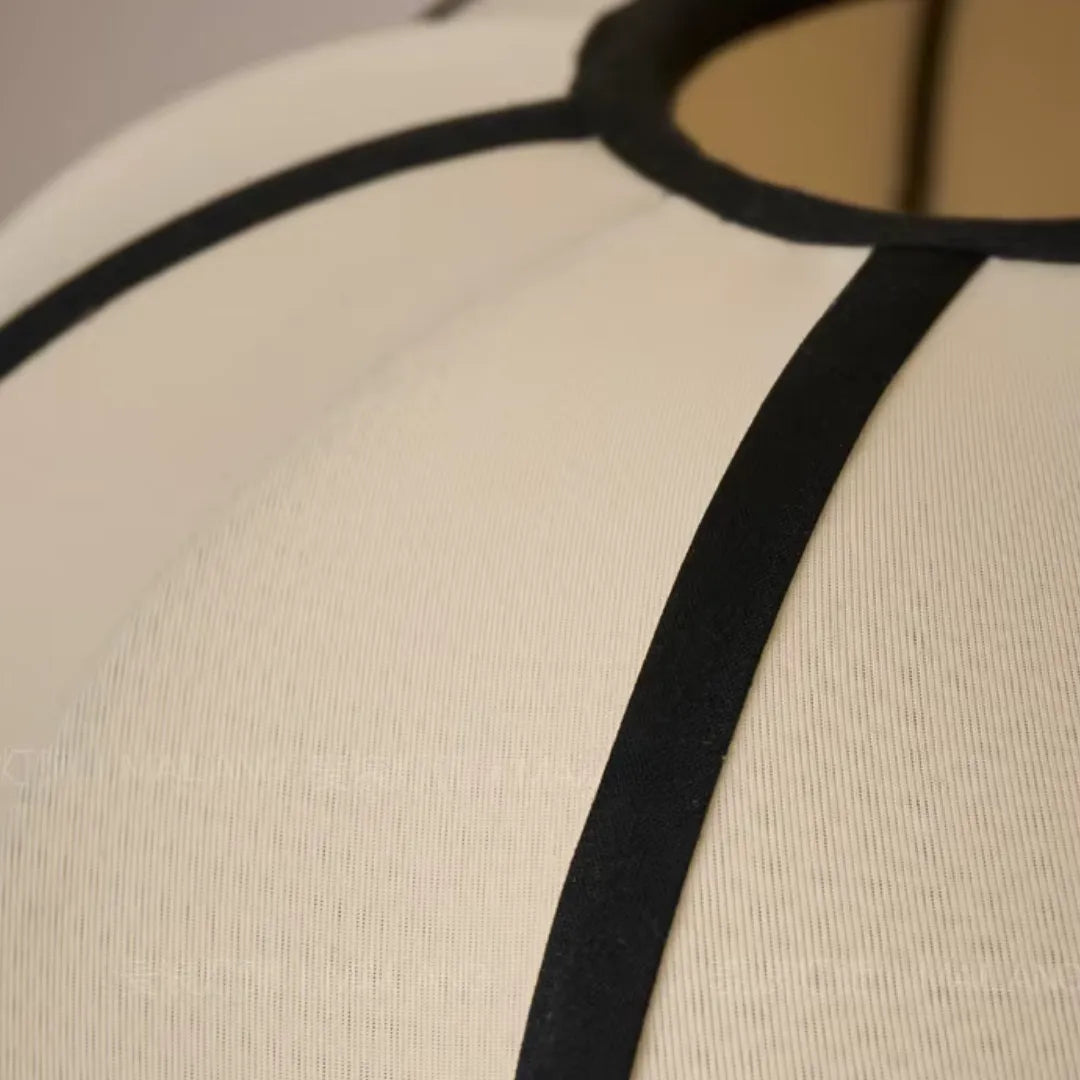 Luminária de Mesa Minimalista Seda Design Francês