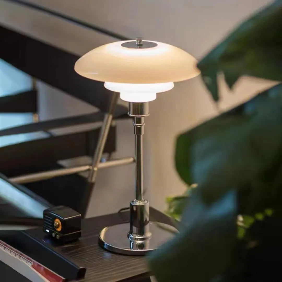 Luminaria-de-Mesa-Minimalista-Vidro-LED-Timo