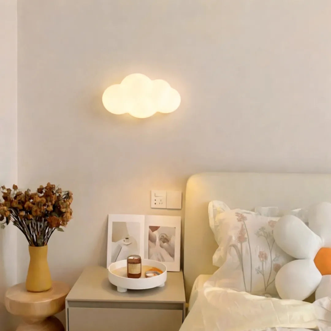 Vista lateral da arandela infantil com LED — Arandela Nuvem Infantil — Tonzi