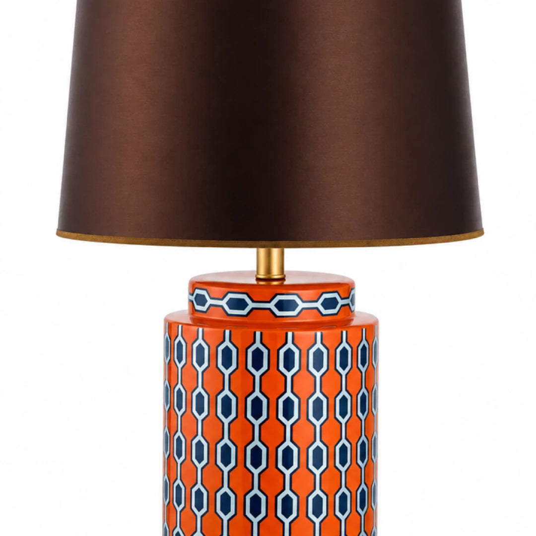Luminária de Mesa Cerâmica Laranja Hexa em detalhe — Tonzi