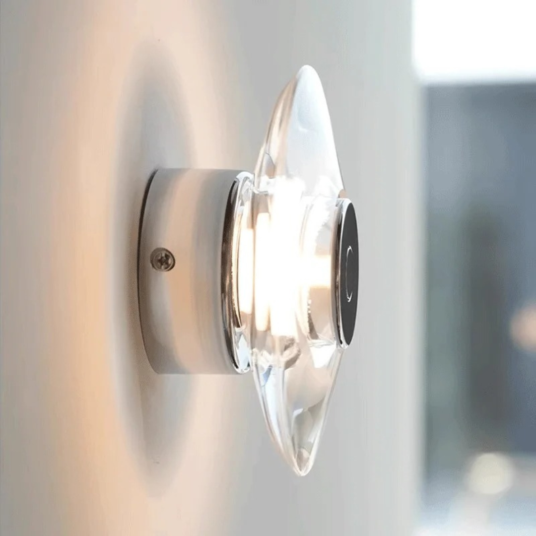 Detalhe das peças de cristal italiano — Arandela Orfeo Cristal — Tonzi