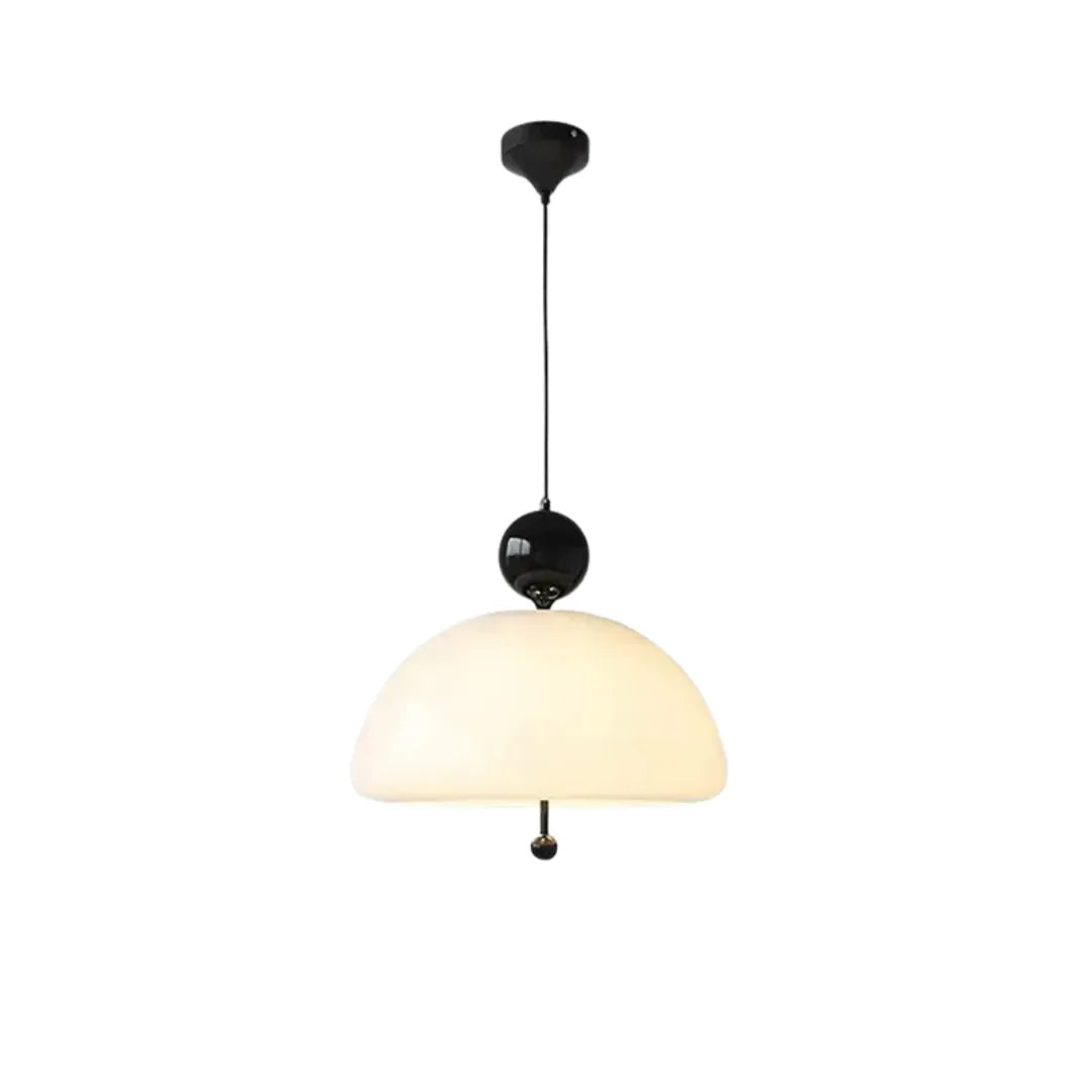 Pendente em vidro opala creme com cúpula arredondada e haste em metal preto, fotografada em fundo branco — Luminária pendente vidro creme LED minimalista Voga — Tonzi