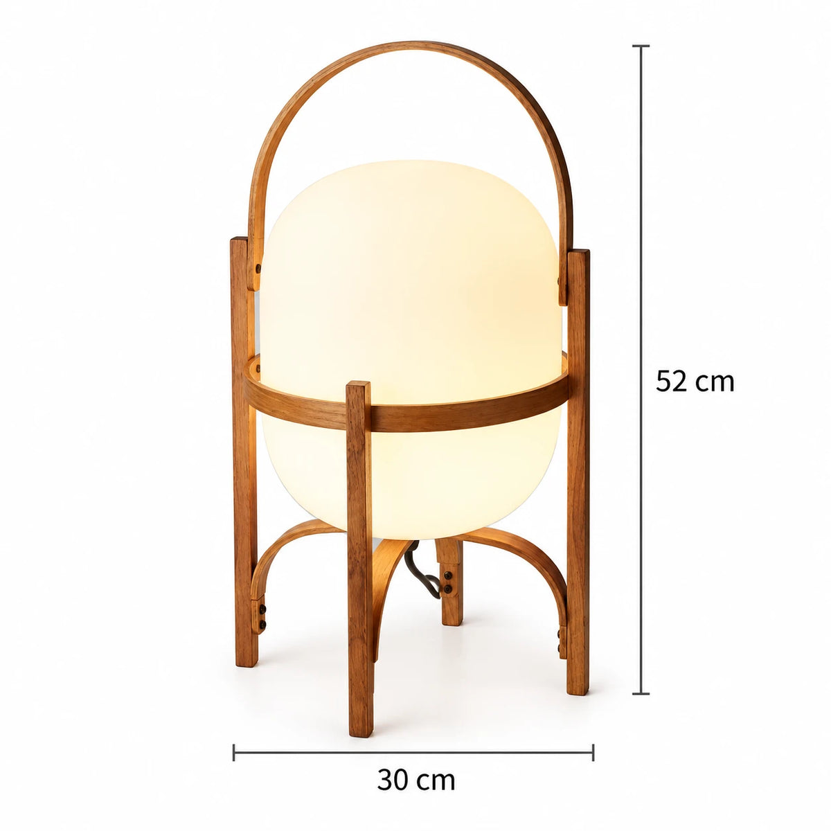 Medidas da luminária Nuri: 52 cm de altura e 30 cm de largura