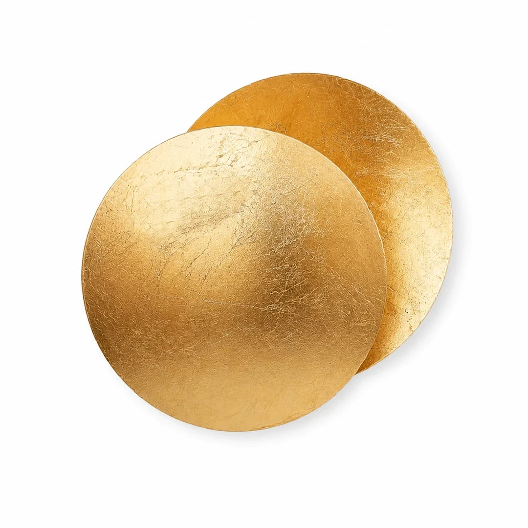 Arandela dourada de parede 20 cm em fundo branco — Auri — Tonzi