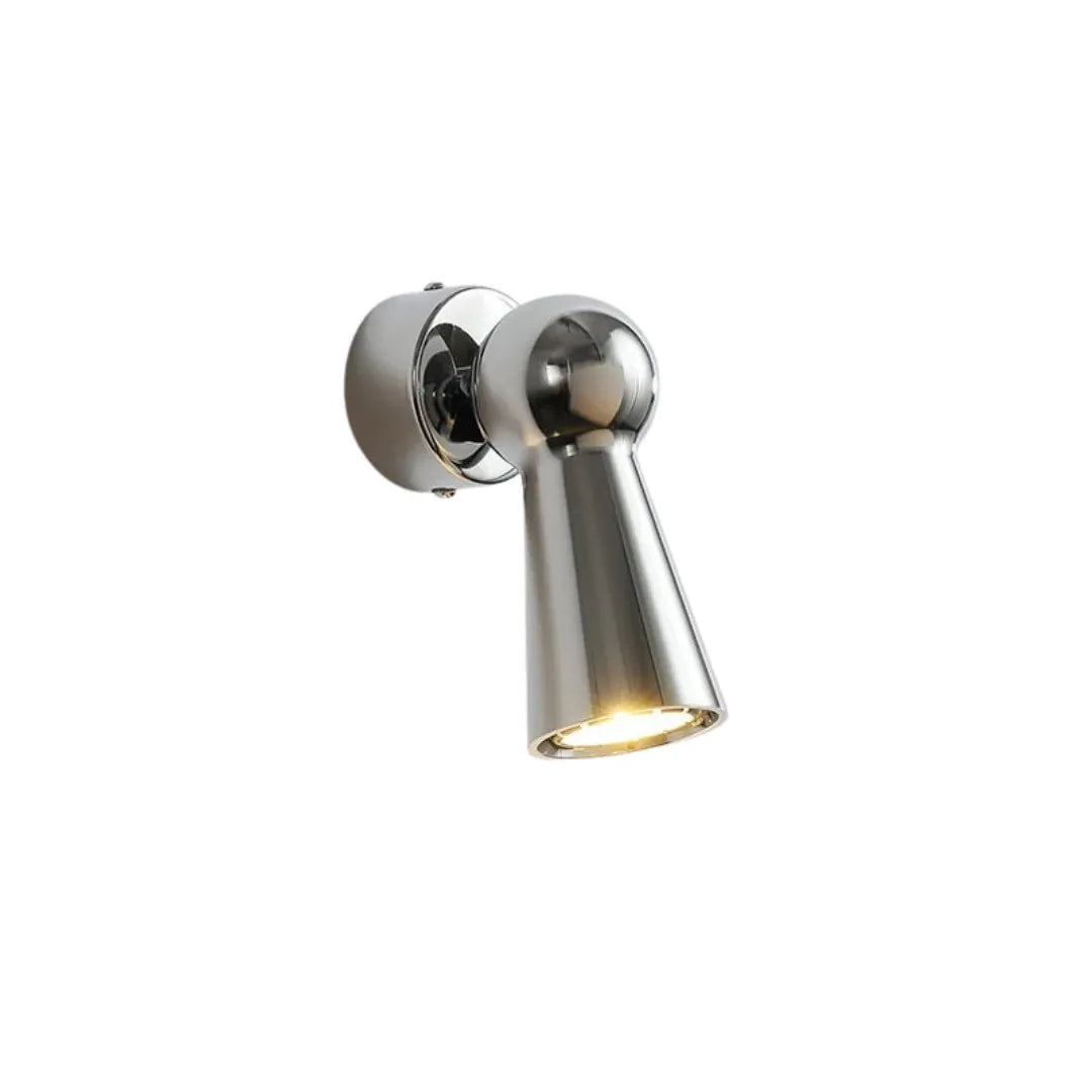 Arandela de parede em aço cromado com haste ajustável e cabeça articulada em fundo branco — Arandela de Parede LED Metal Cromado Ajustável para Leitura — Tonzi