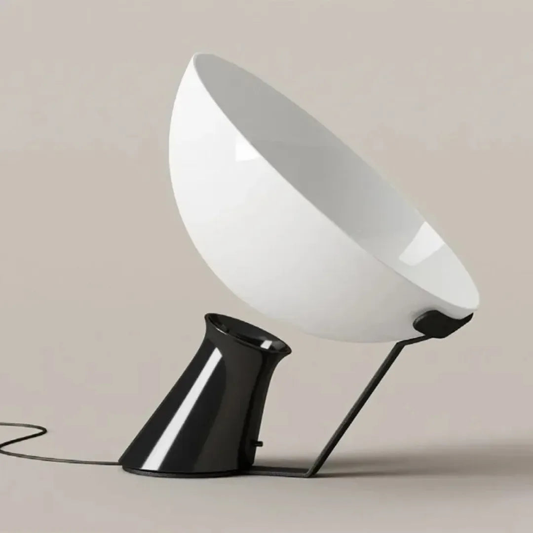 Luminária de mesa design dinamarquês leitura Virel