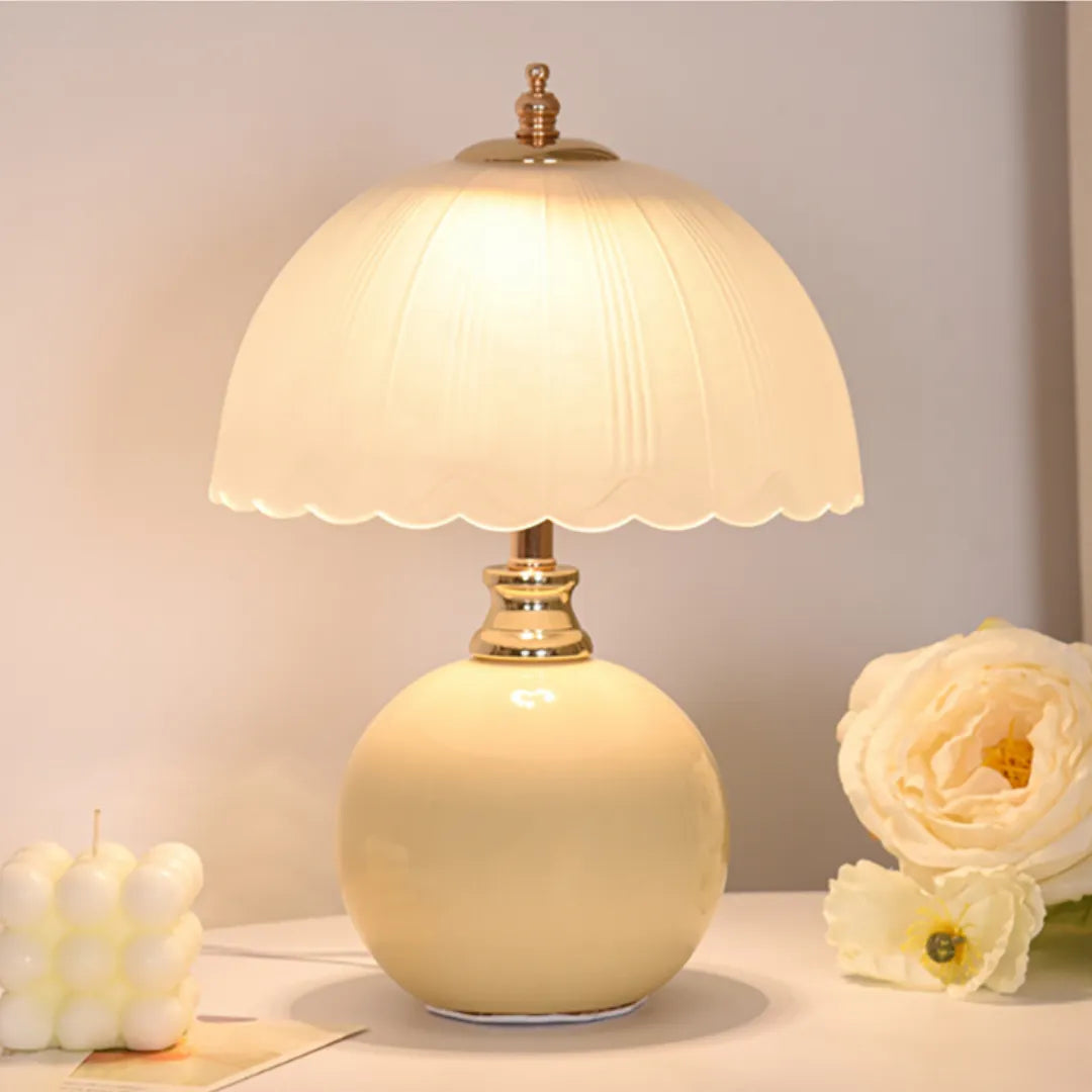 Luminária de Mesa em Vidro e Cerâmica