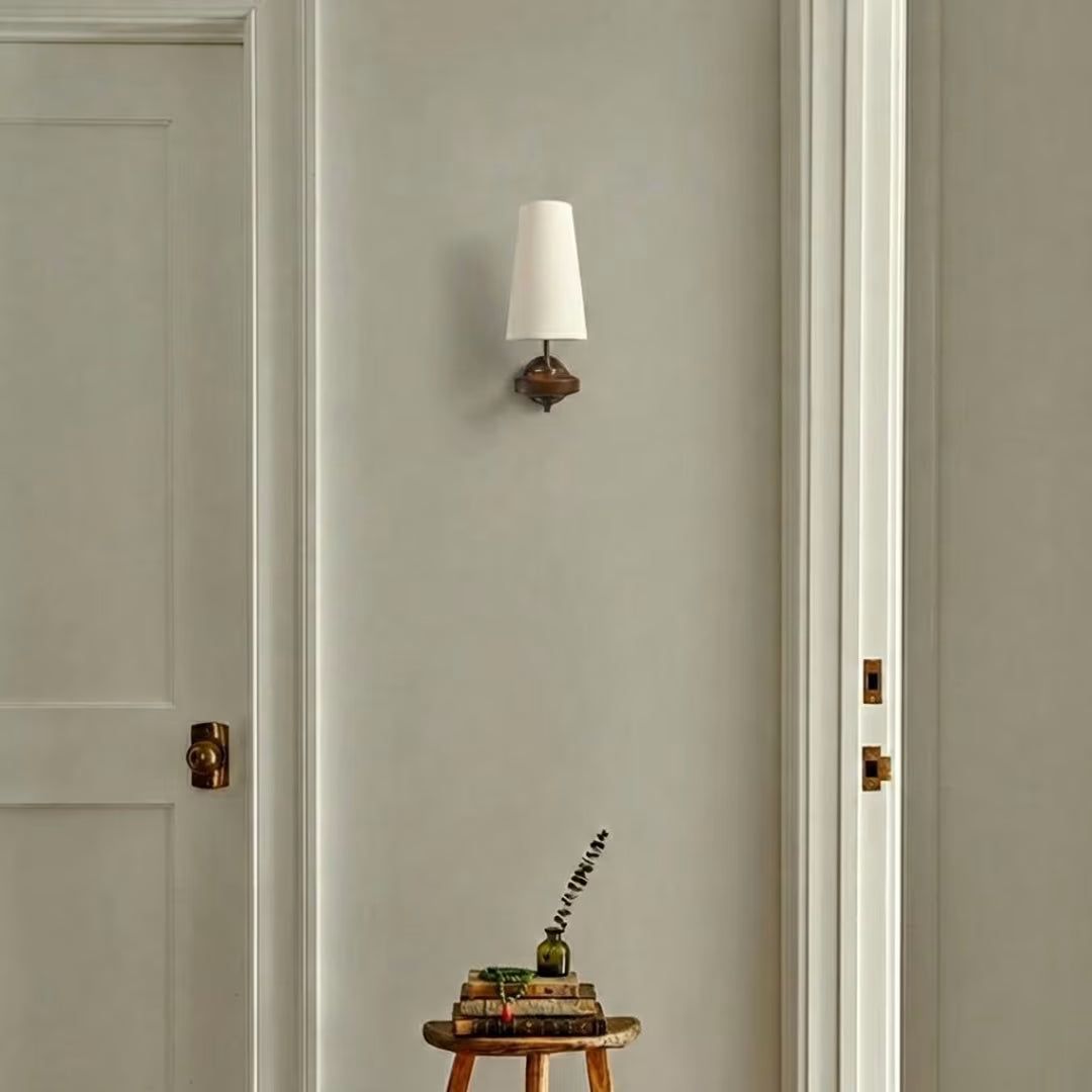 Detalhe do tecido da Luminária de Parede em Tecido Madeira Vintage Aurea