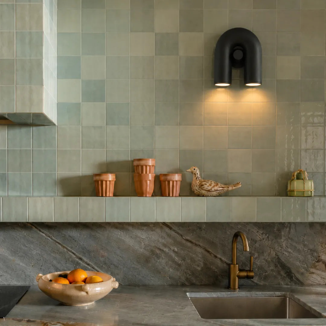 Luminária de Parede LED em Formato U Design Italiano