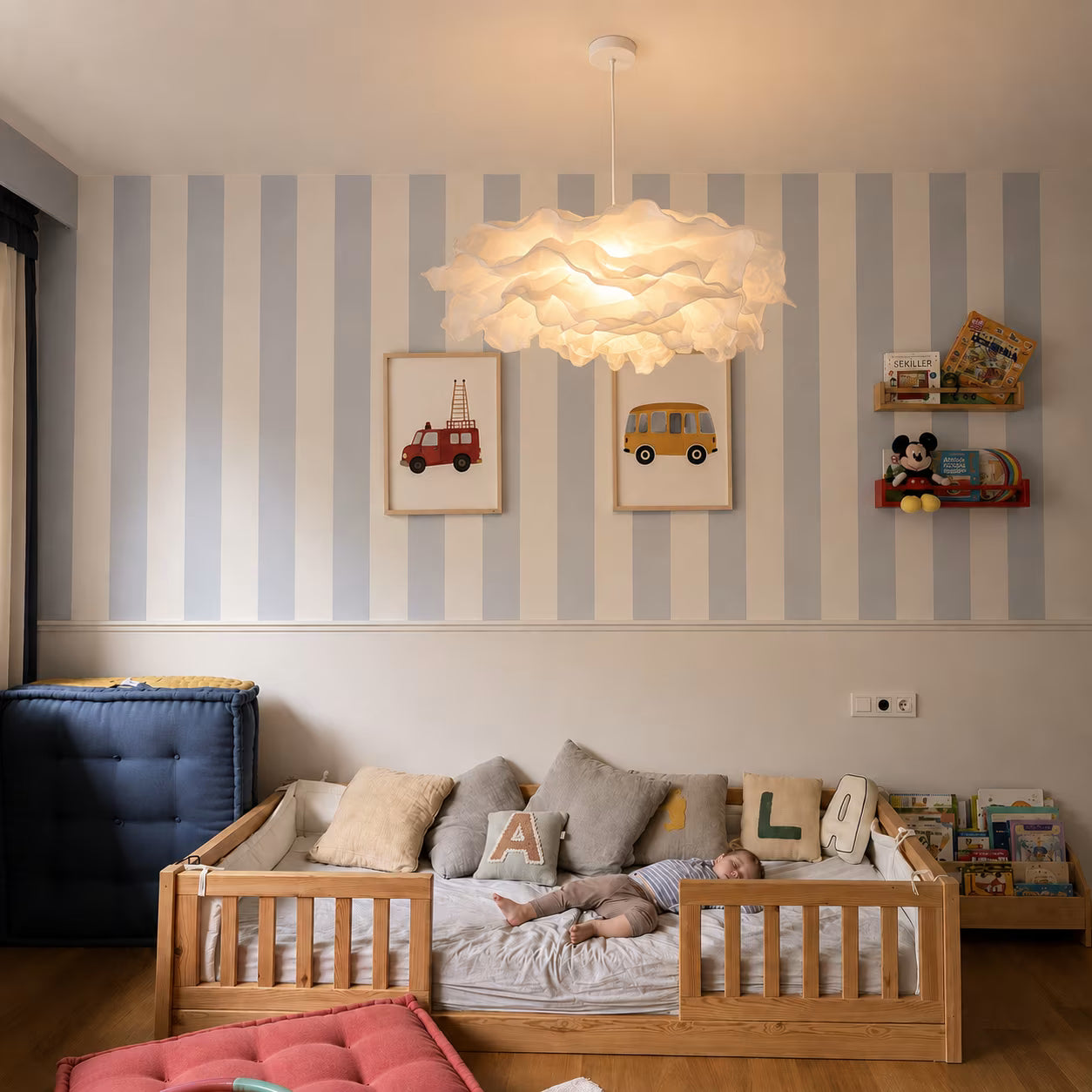Luminária Pendente Origami Artesanal em Papel Hana Ø60cm