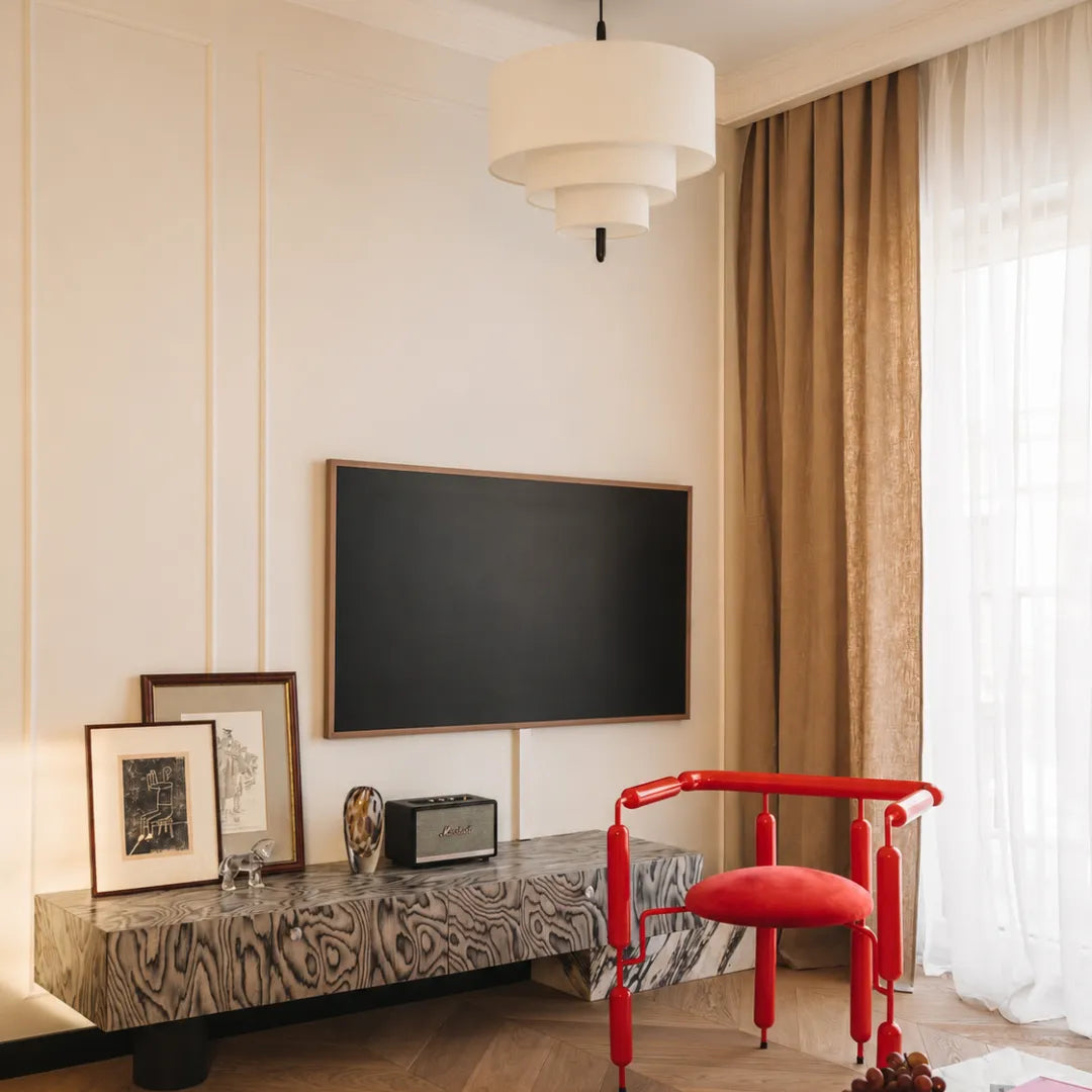 Pendente Nimbus em quarto sofisticado com luz suave em camadas — Pendente Nimbus Japandi — Tonzi