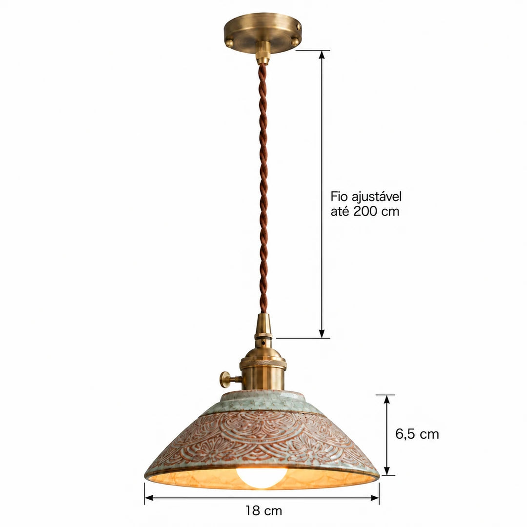 Medidas da luminária pendente Siena: 18 cm, 6,5 cm e fio ajustável até 200 cm